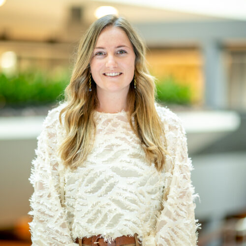 employee photo -Manon